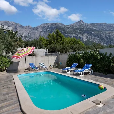 Vele Lägenhet Makarska