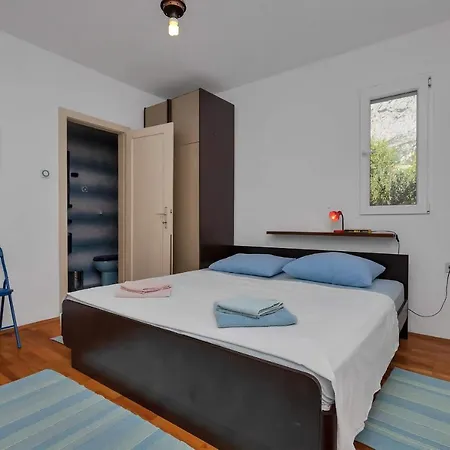 Vele Apartment
